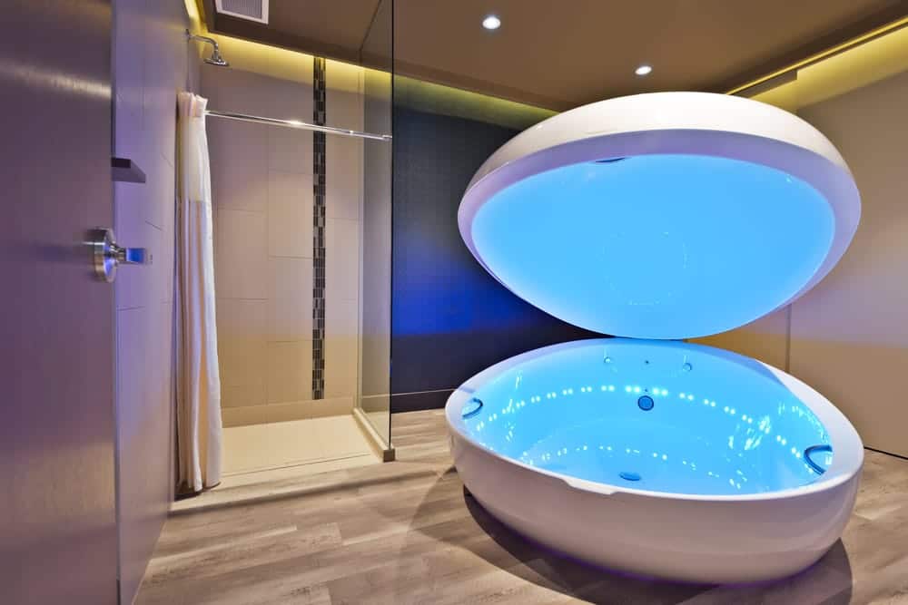 float spa project - 939 W North Ave Chicago